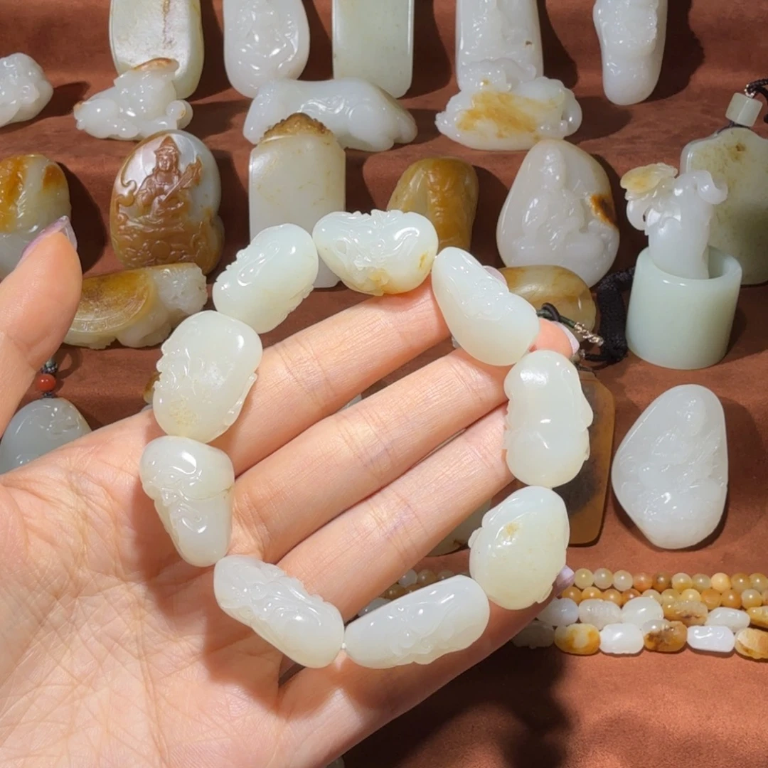 域***和田玉未镶嵌手链