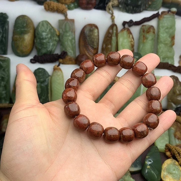 岫岩河磨玉（透闪石质玉）未镶嵌把件