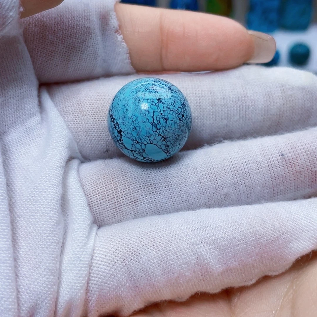 绿松石未镶嵌饰品