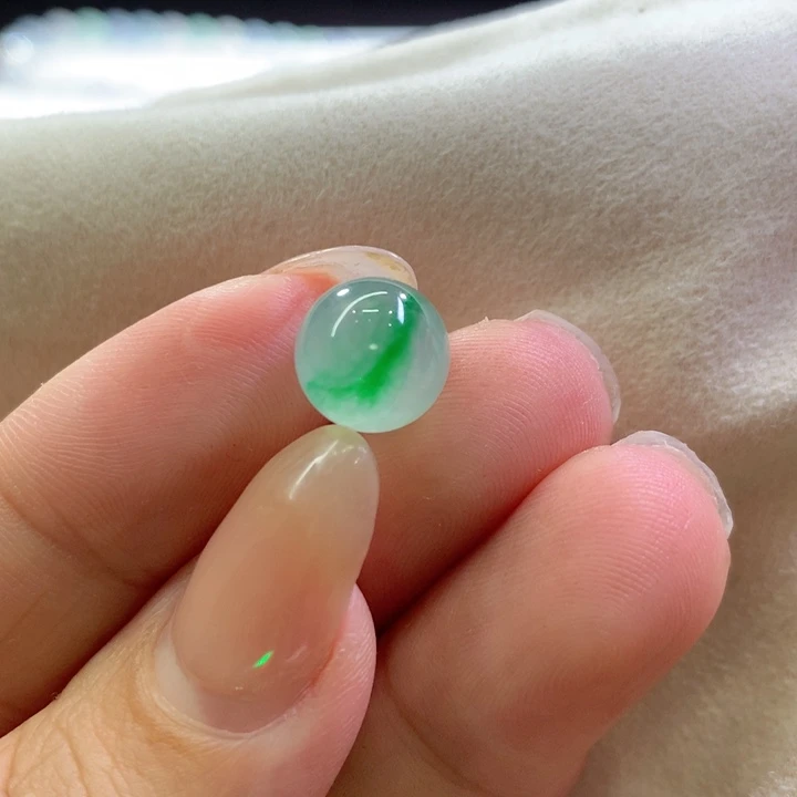 翡翠散珠天然翡翠卡9.7
