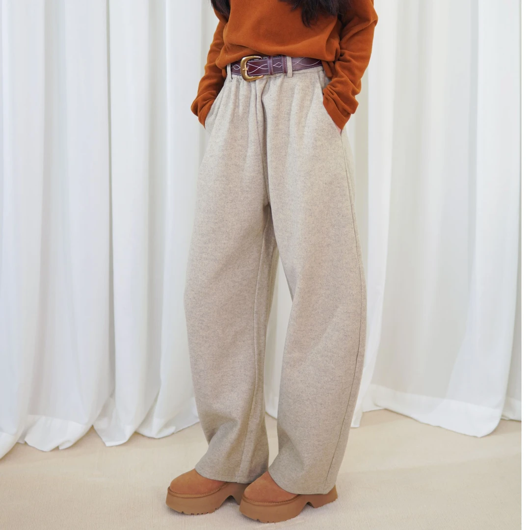 CHUN·「斯图弯刀裤」时尚宽松百搭设计感减龄文艺慵懒风气质减龄