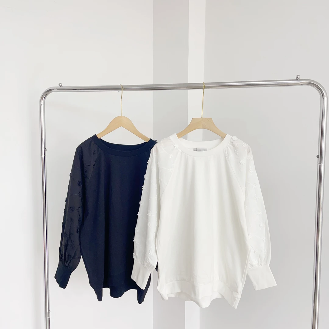 H113 立体花朵刺绣圆领棉质休闲衬衫卫衣