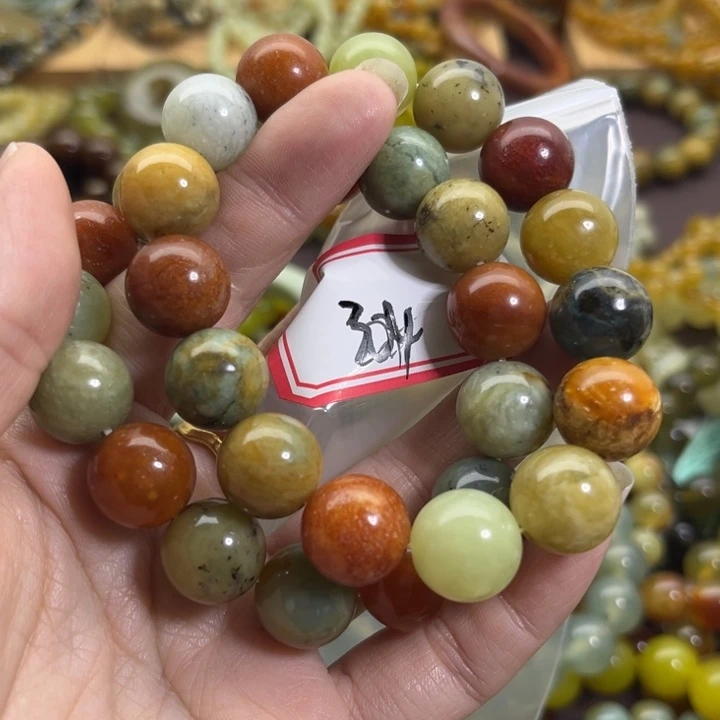 未镶嵌蛇纹石玉手链