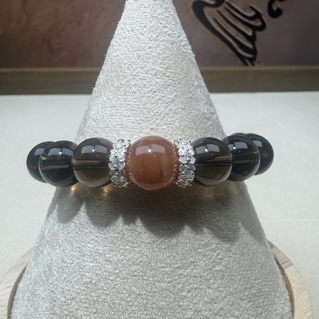 手链 单圈配饰皮质灰色时尚饰品经典黑色百搭镶嵌精美