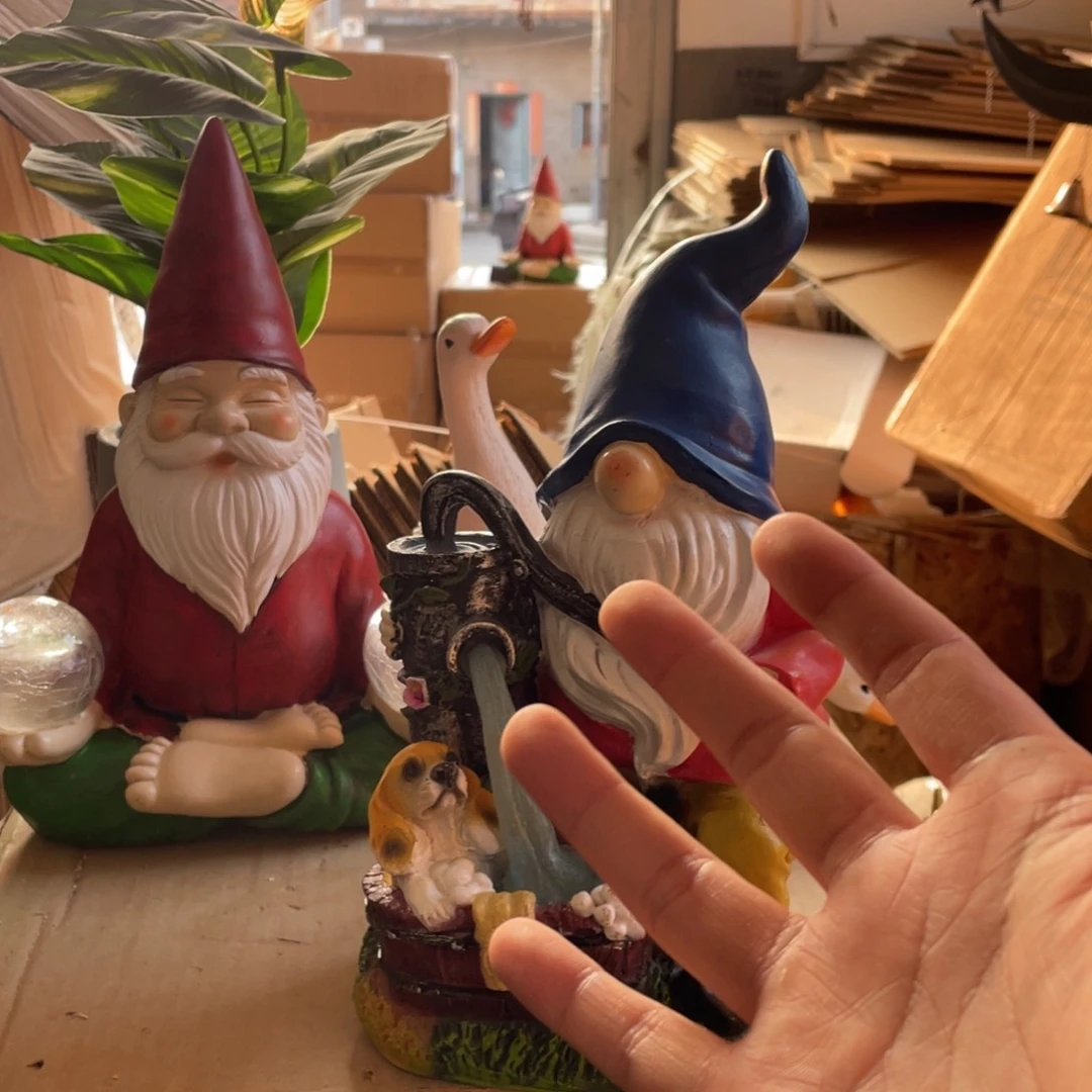 【闪购商品】树脂小狗精灵压水摆件