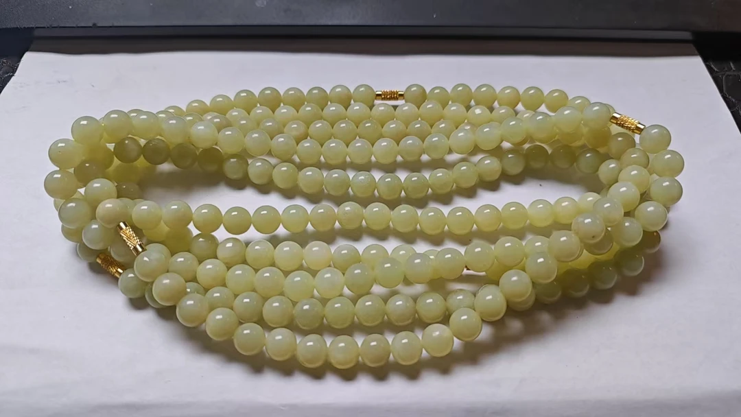 和田玉项链9.6mm左右多样性发其一C-967