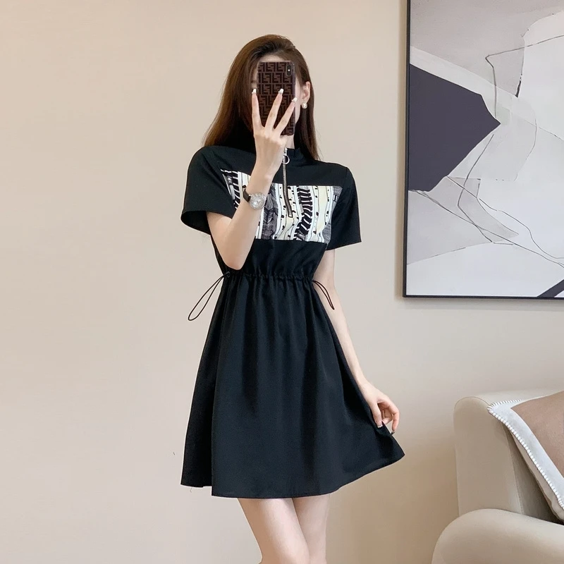 法式高级感夏季连衣裙2025新款小众设计收腰女装黑色赫本风裙