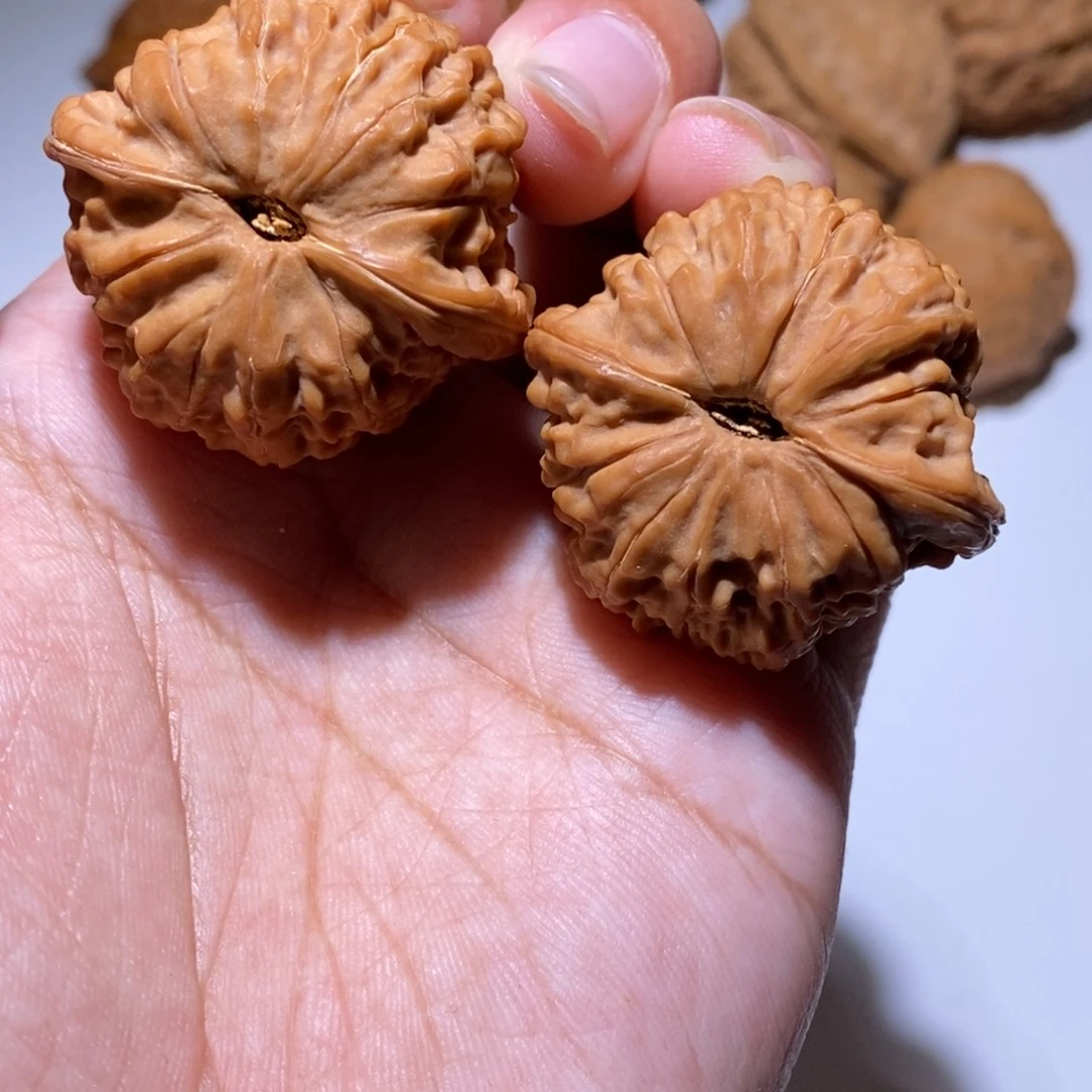 林***A核桃手串/手链一摸红