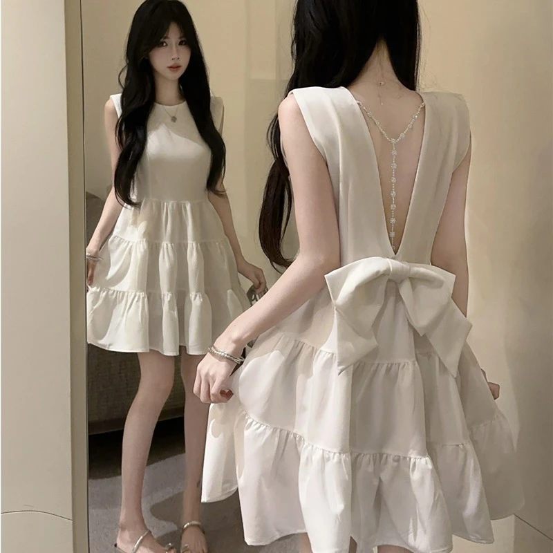 纯欲甜美后背钻石镂空链条公主风连衣裙高腰宽松蓬蓬显瘦A字短裙