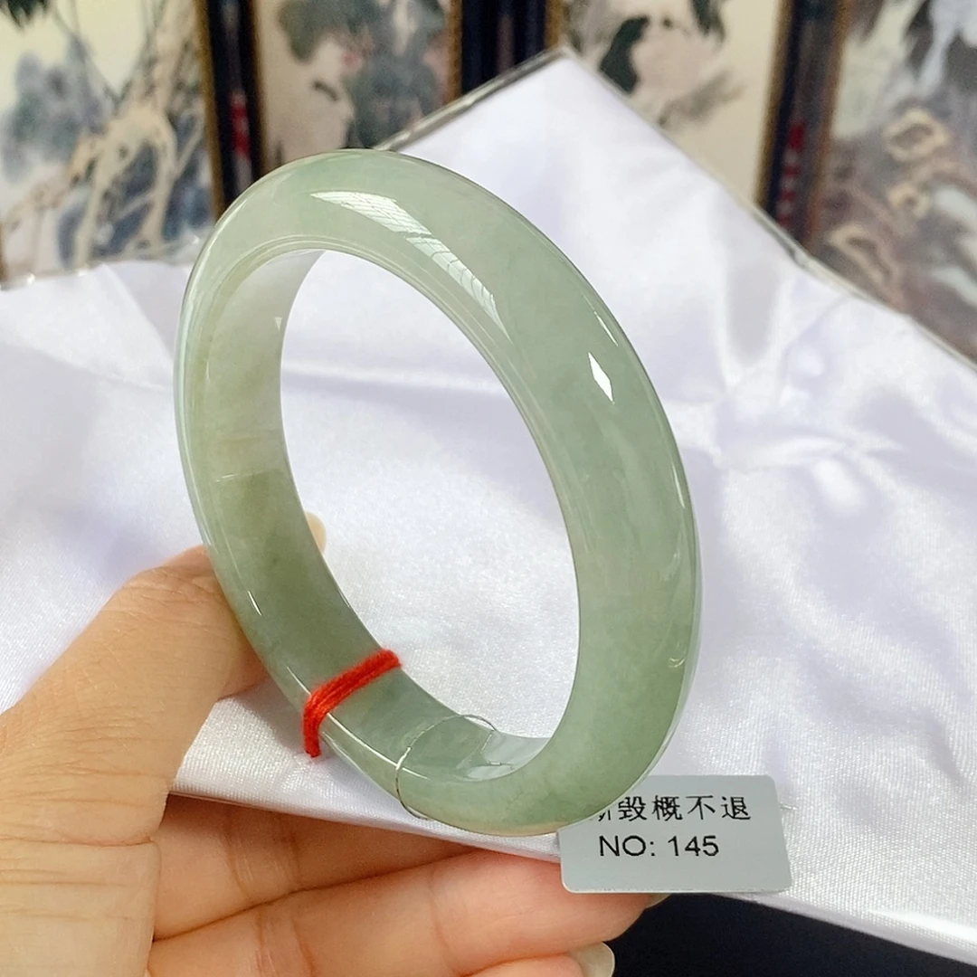 未镶嵌手镯翡翠手镯