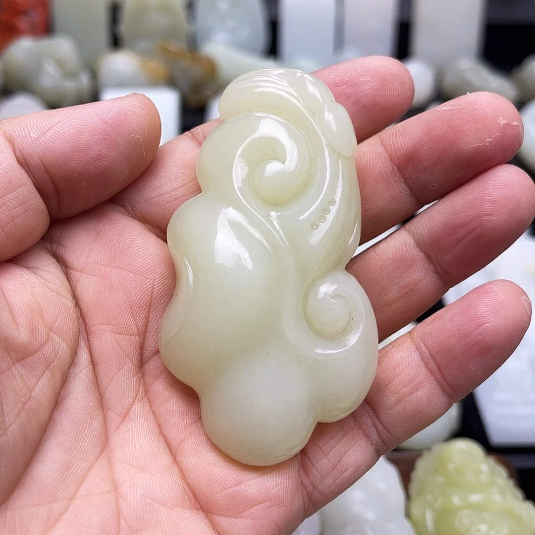 和田玉颈饰未镶嵌五*