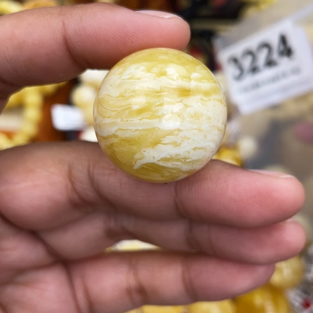 蜜蜡未镶嵌珠宝奇石冰片28.4