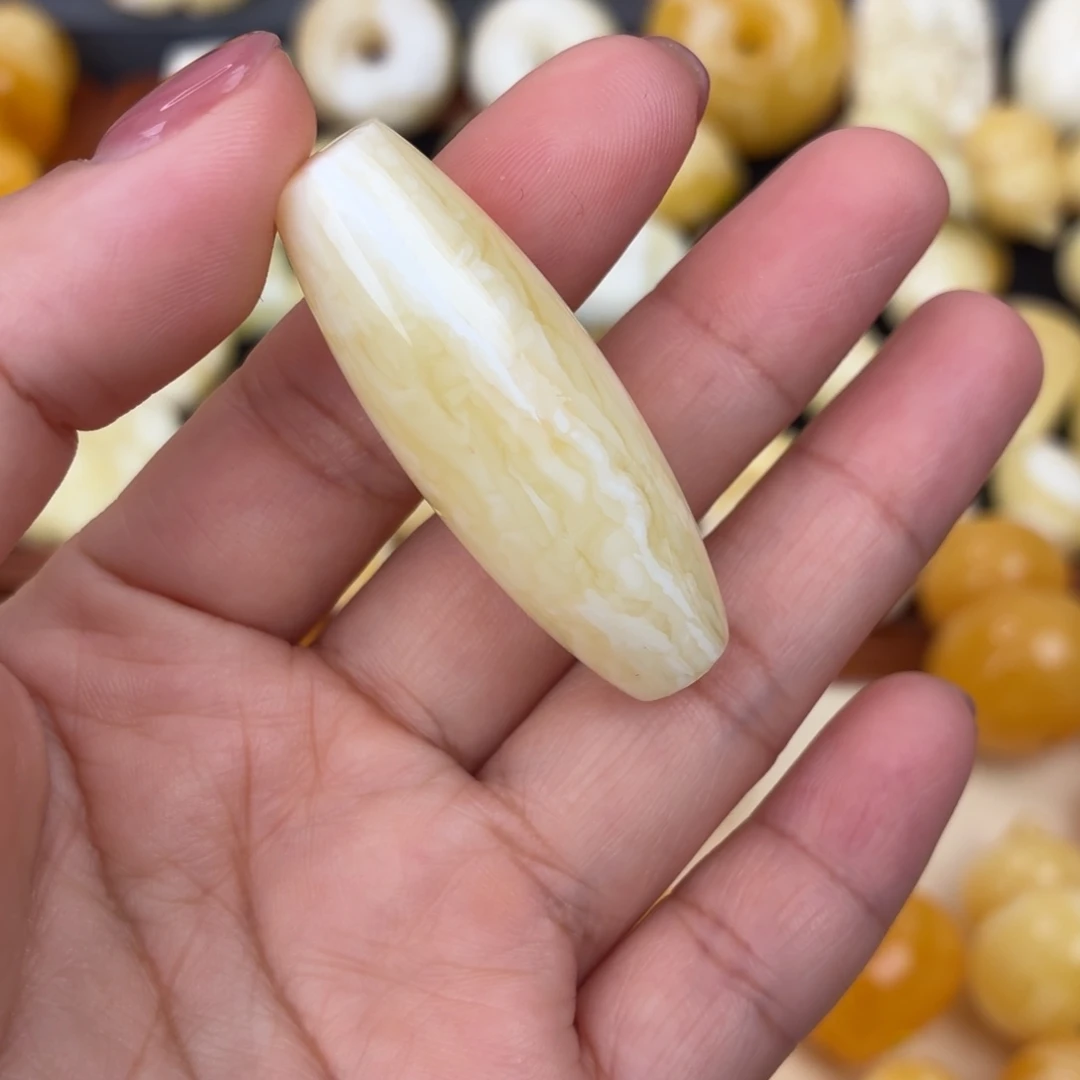 蜜蜡未镶嵌吊坠(不含链)虎皮长枣珠