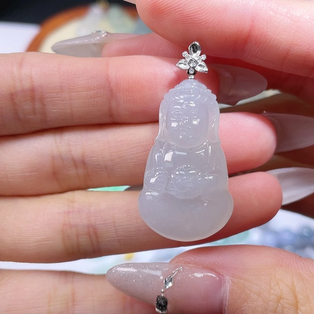 翡翠颈饰18K金镶嵌宝宝观音