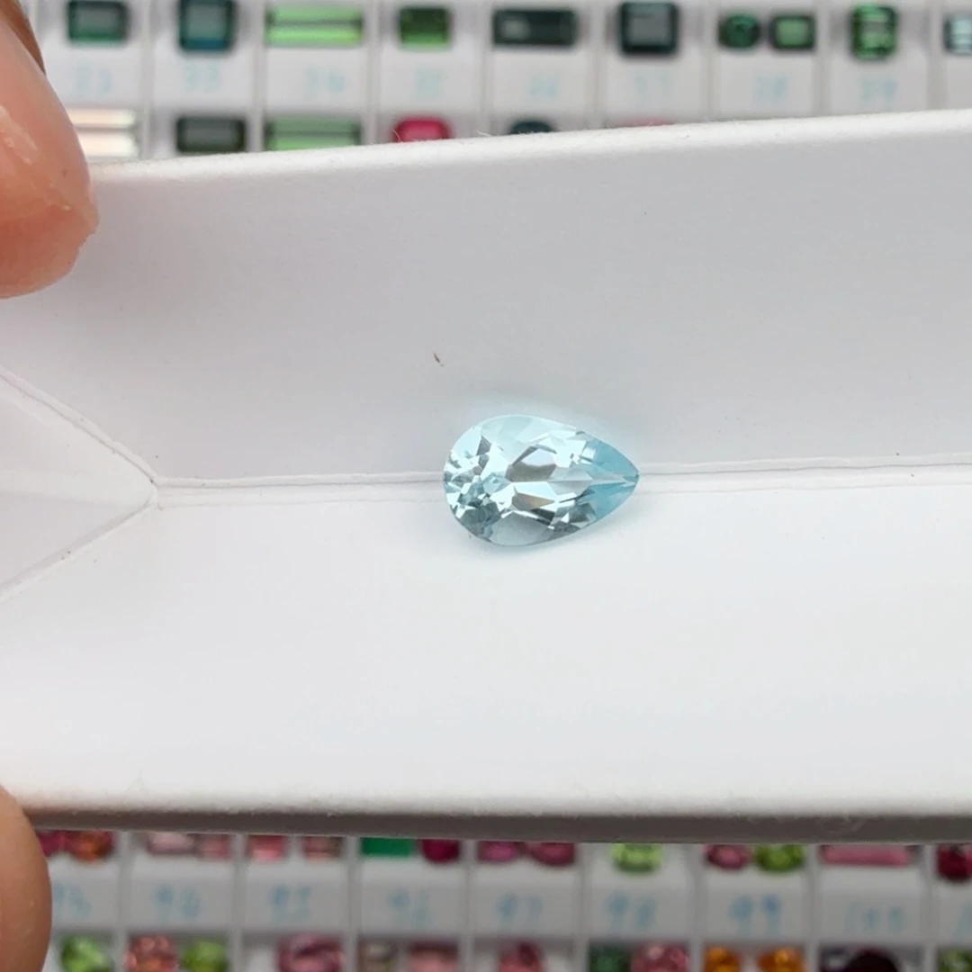 海蓝宝石裸石天然1.17克拉