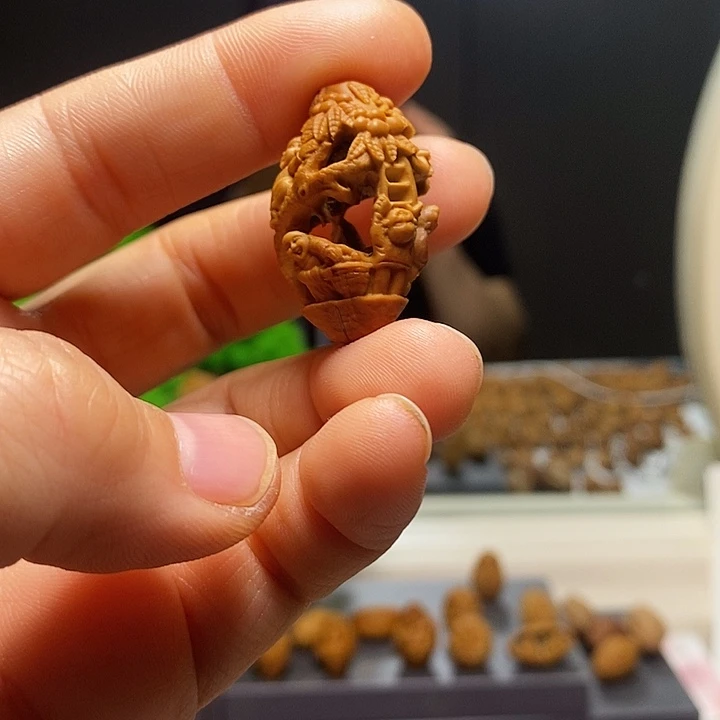 橄榄核吊坠橄榄球赛