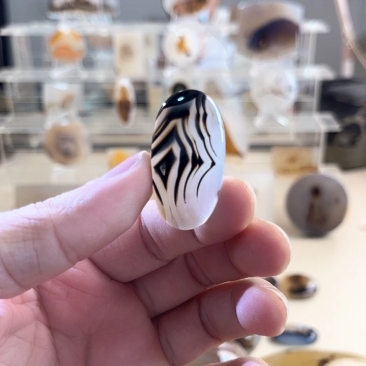 玛瑙/玉髓未镶嵌吊坠(不含链)