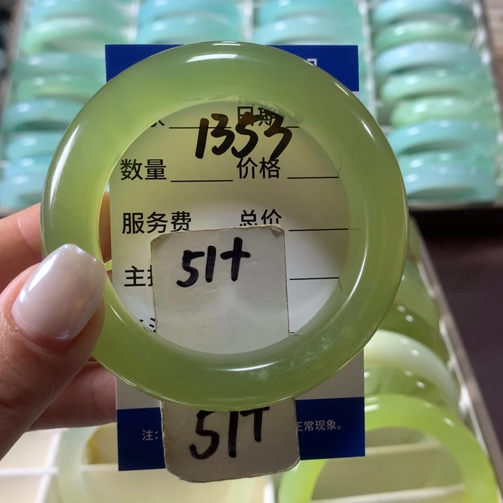 蛇纹石玉未镶嵌手镯1353