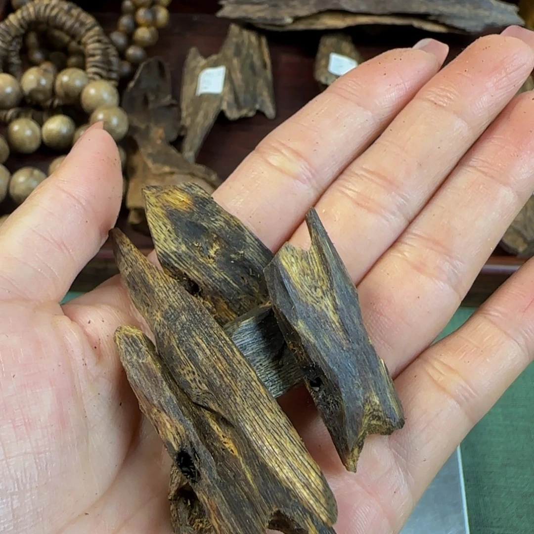 道***懂香榧木乌身老白棋块料