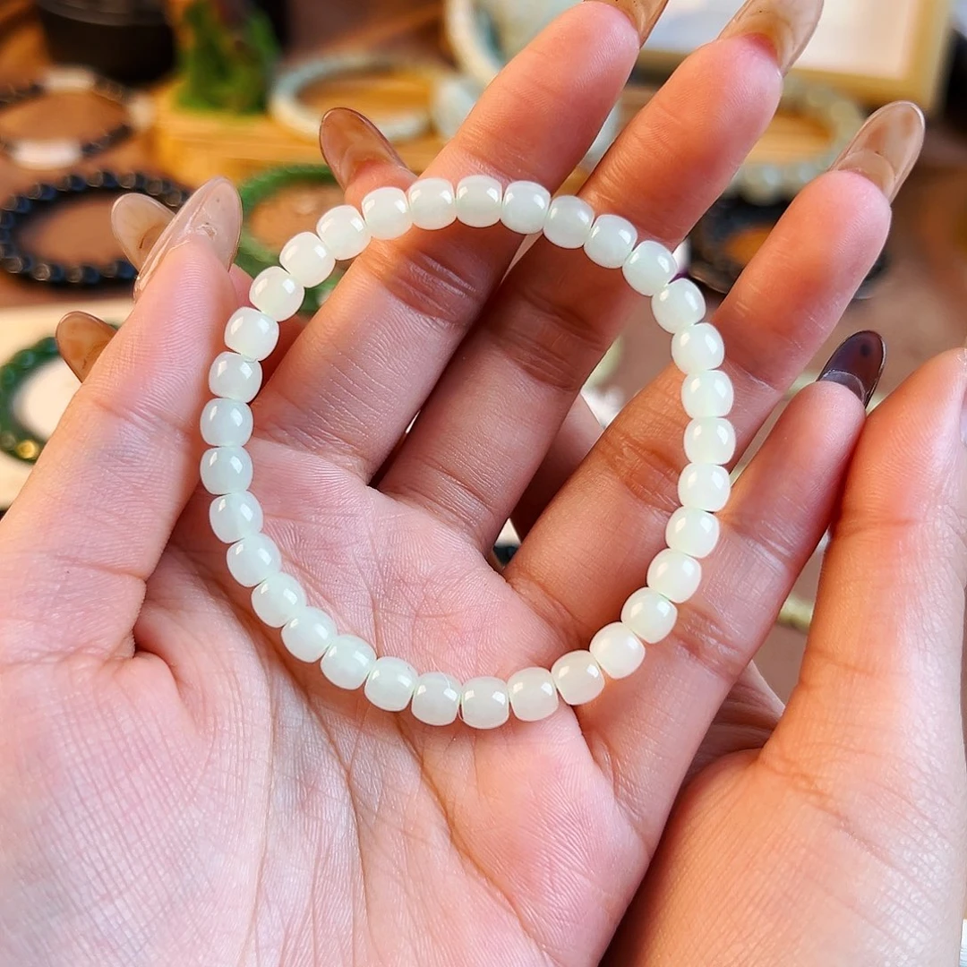 和田玉未镶嵌手串