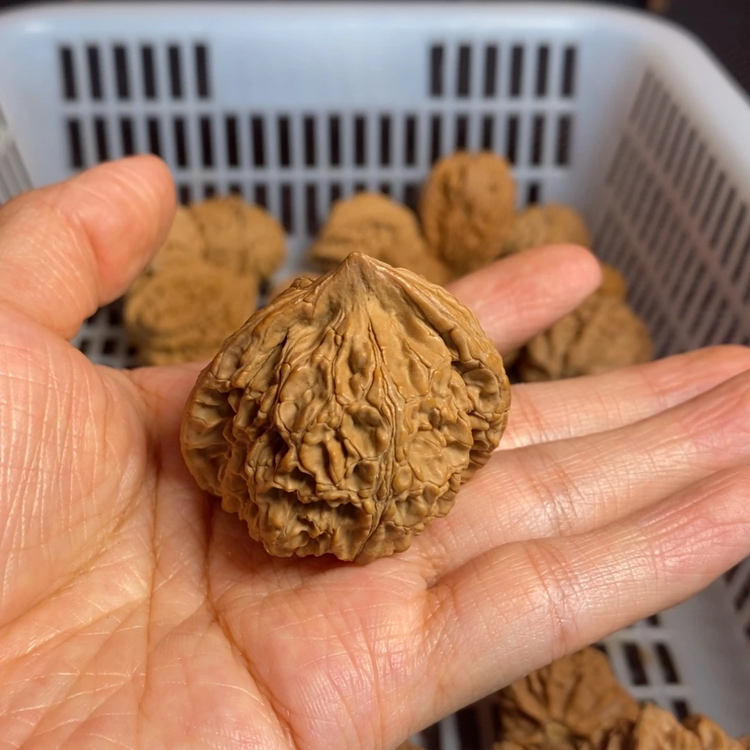 花****文玩核桃把件尺寸