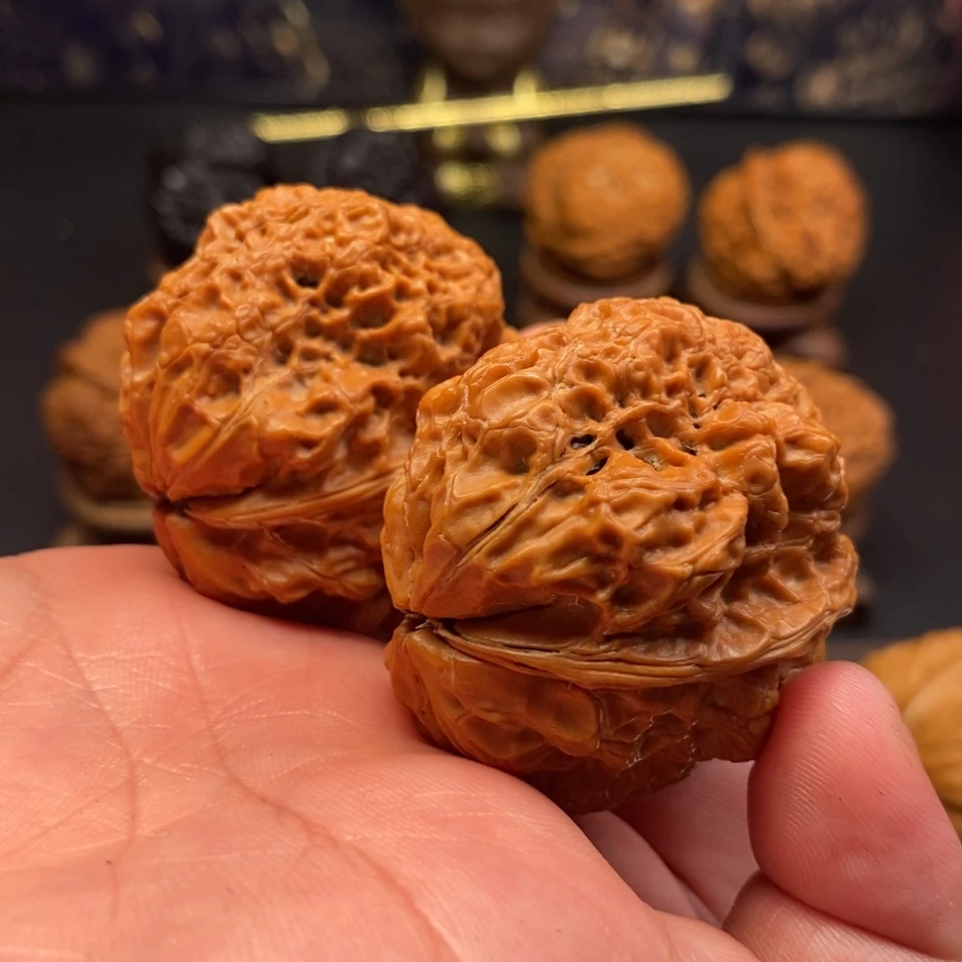 把件文玩核桃高背龙脊
