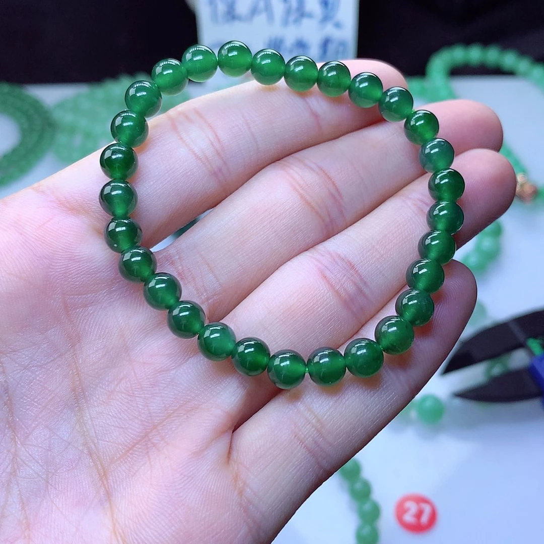 翡翠毛衣链未镶嵌