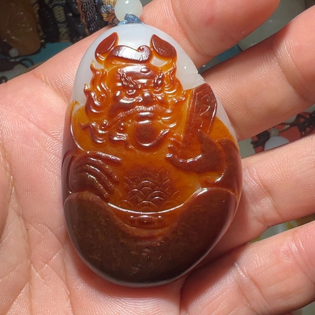 和田玉（糖玉）未镶嵌颈饰