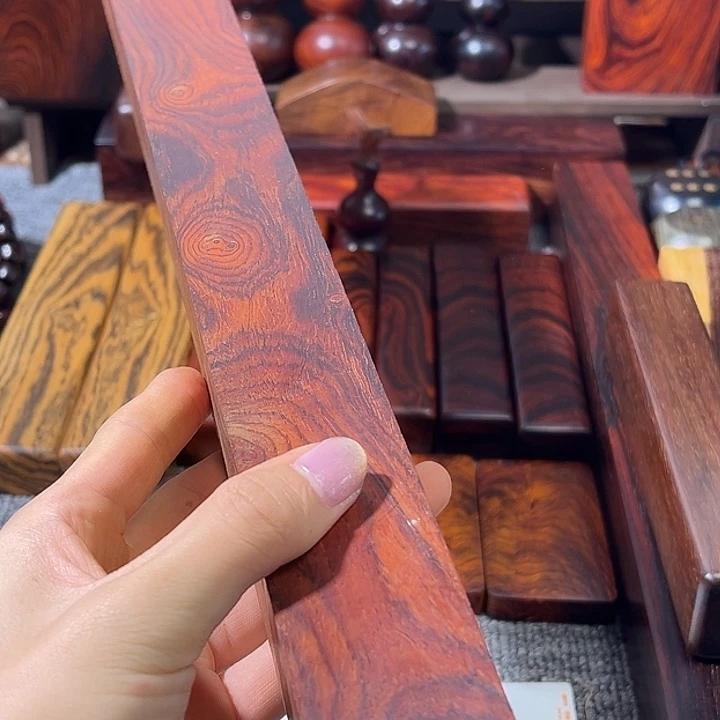 O***9微凹黄檀单根白茬瑕
