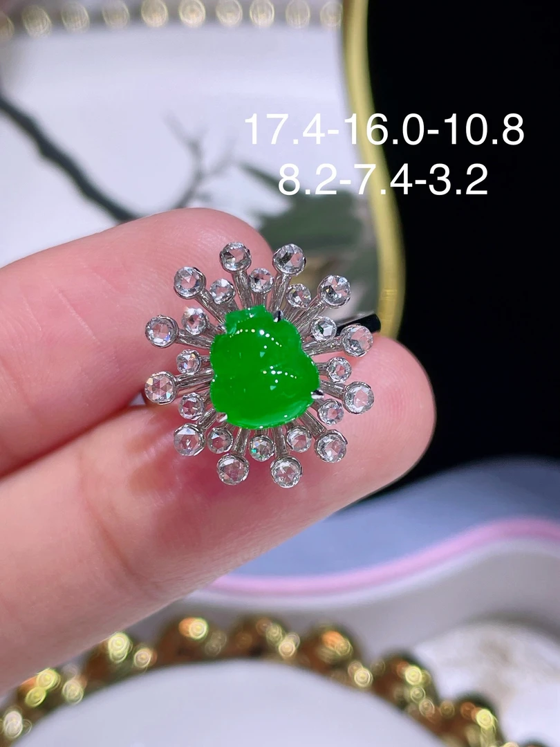 翠翠笙 天然缅甸翡翠A货 满绿葫芦戒指 18k金镶嵌钻石  细腻水灵