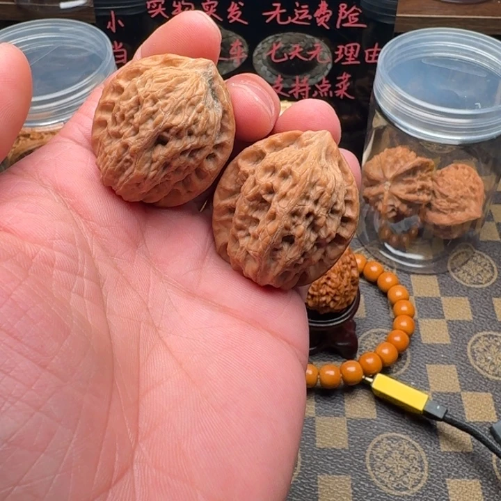 文玩核桃吊坠全品公子帽35