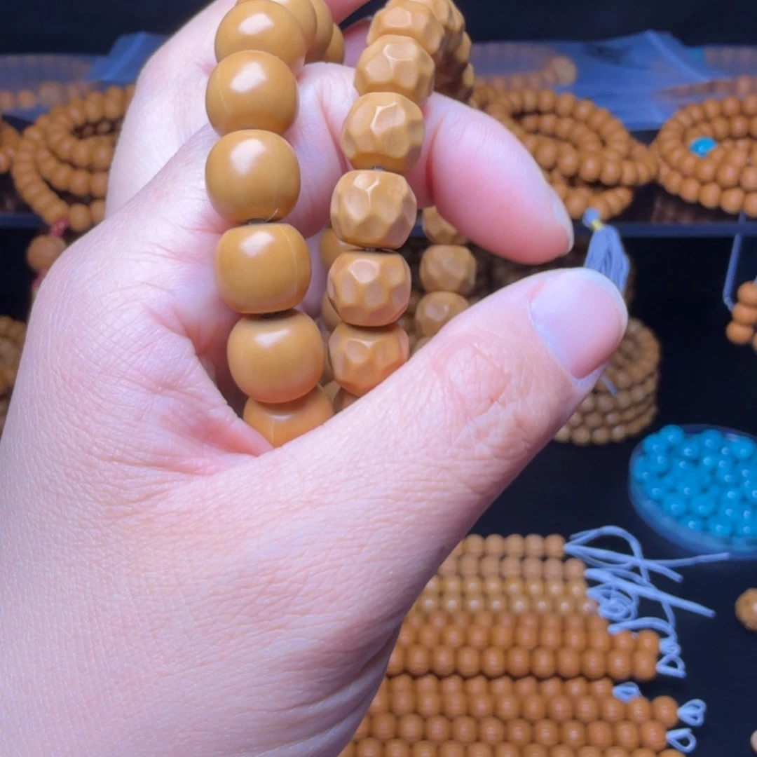 猴头核桃吊坠光珠➕奶酪