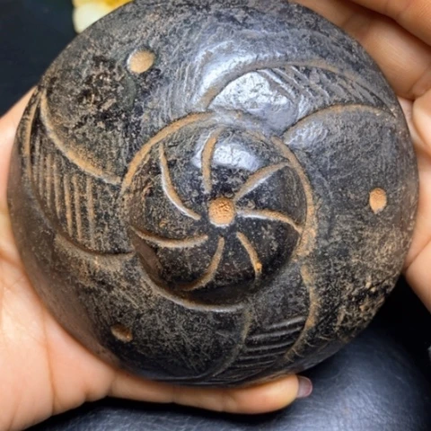 和田玉（糖玉）挂件未镶嵌