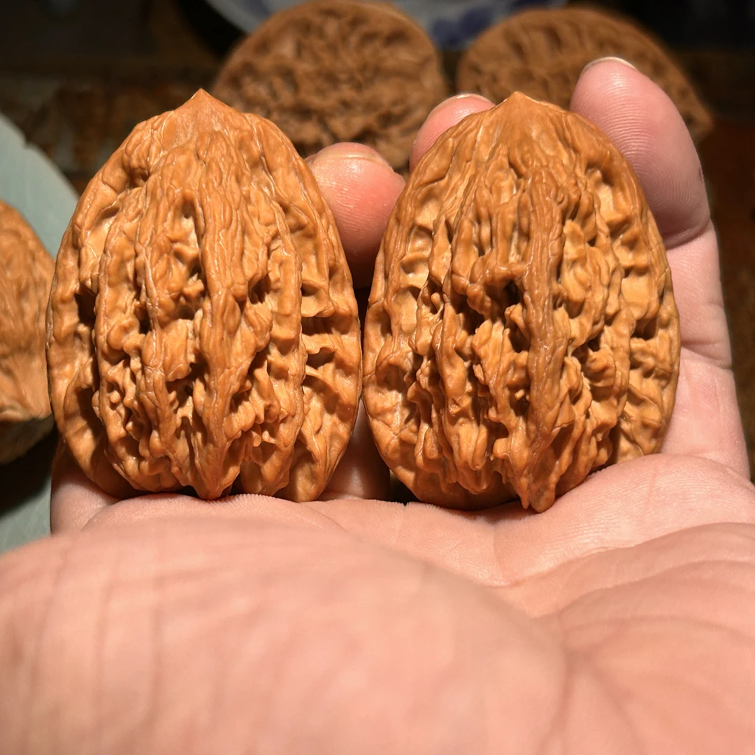 0115文玩核桃,房山一代老树麦穗虎头,无药全品,边43肚41高45