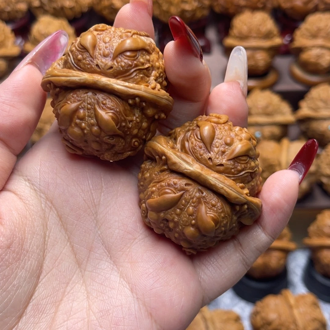 阿***源五毒金蟾40尺莲叶底