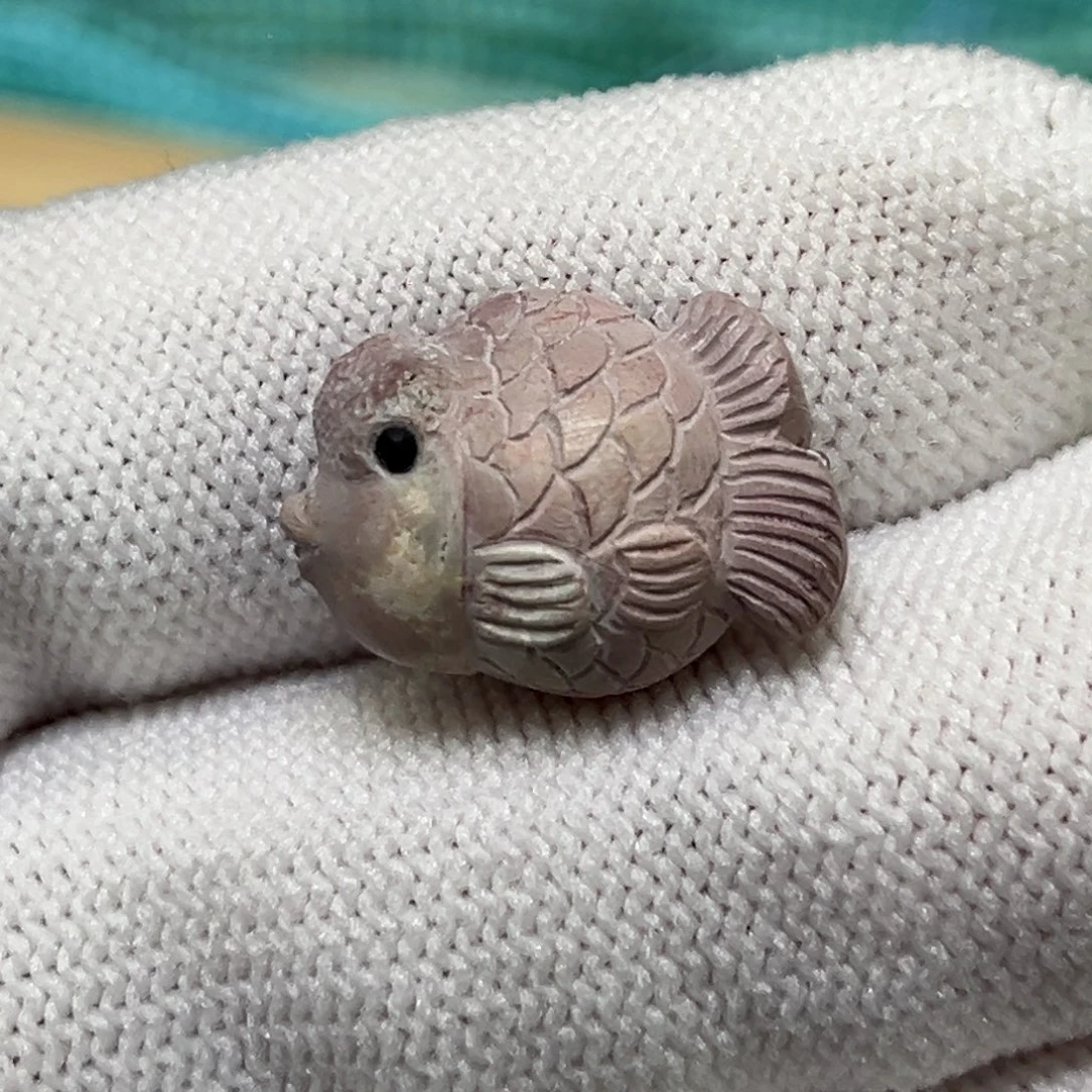 绿松石未镶嵌珠宝奇石蔷薇粉胖头鱼