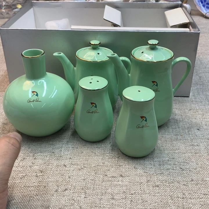 金瓷阁家的美丽瓷器