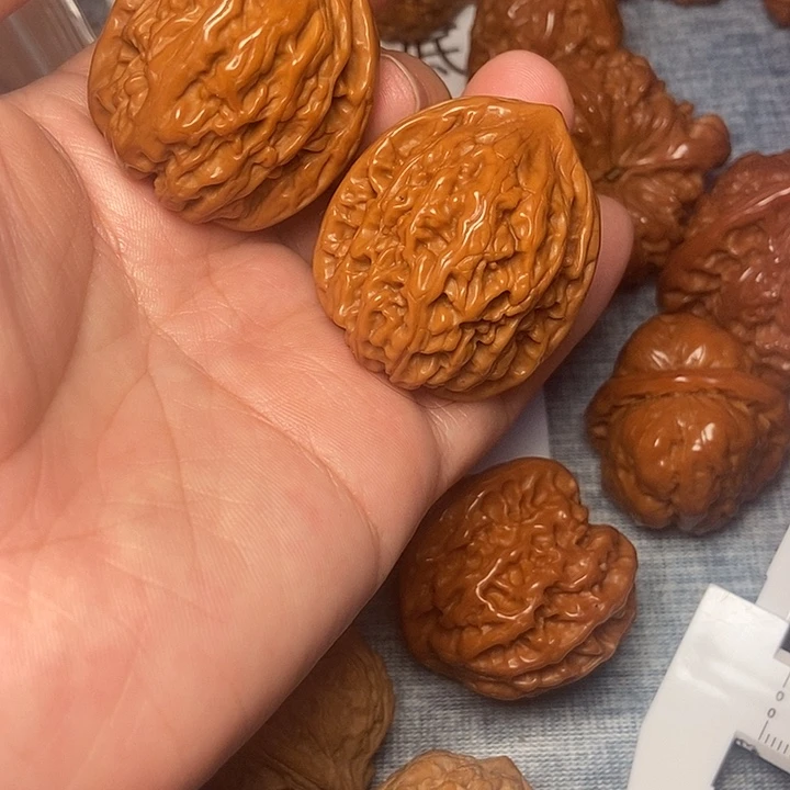 吊坠文玩核桃鸡心37