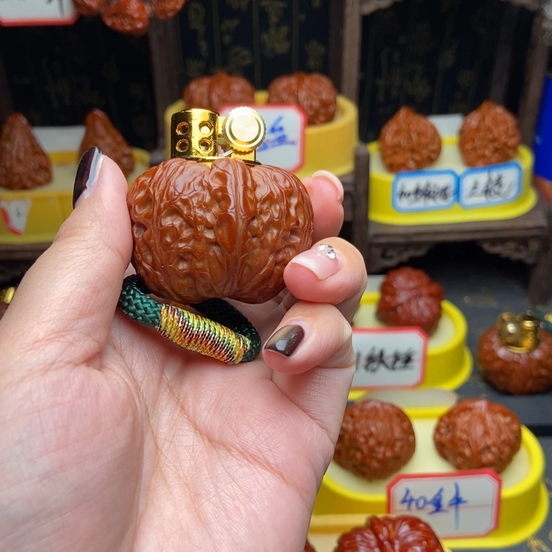 文玩核桃吊坠手把件