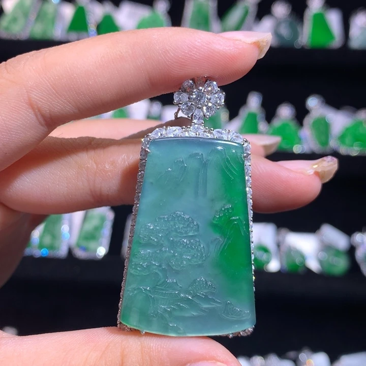 【闪购商品】颈饰银S925镶嵌翡翠天然翡翠
