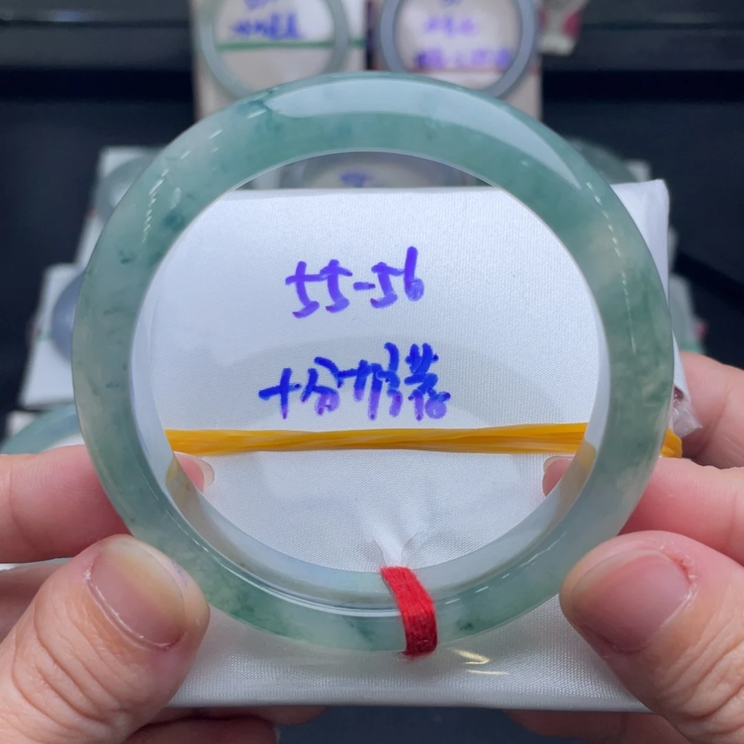翡翠未镶嵌手镯翡翠手镯22