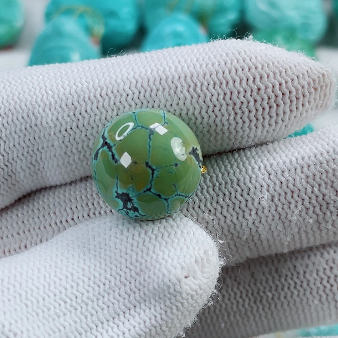 绿松石未镶嵌车挂