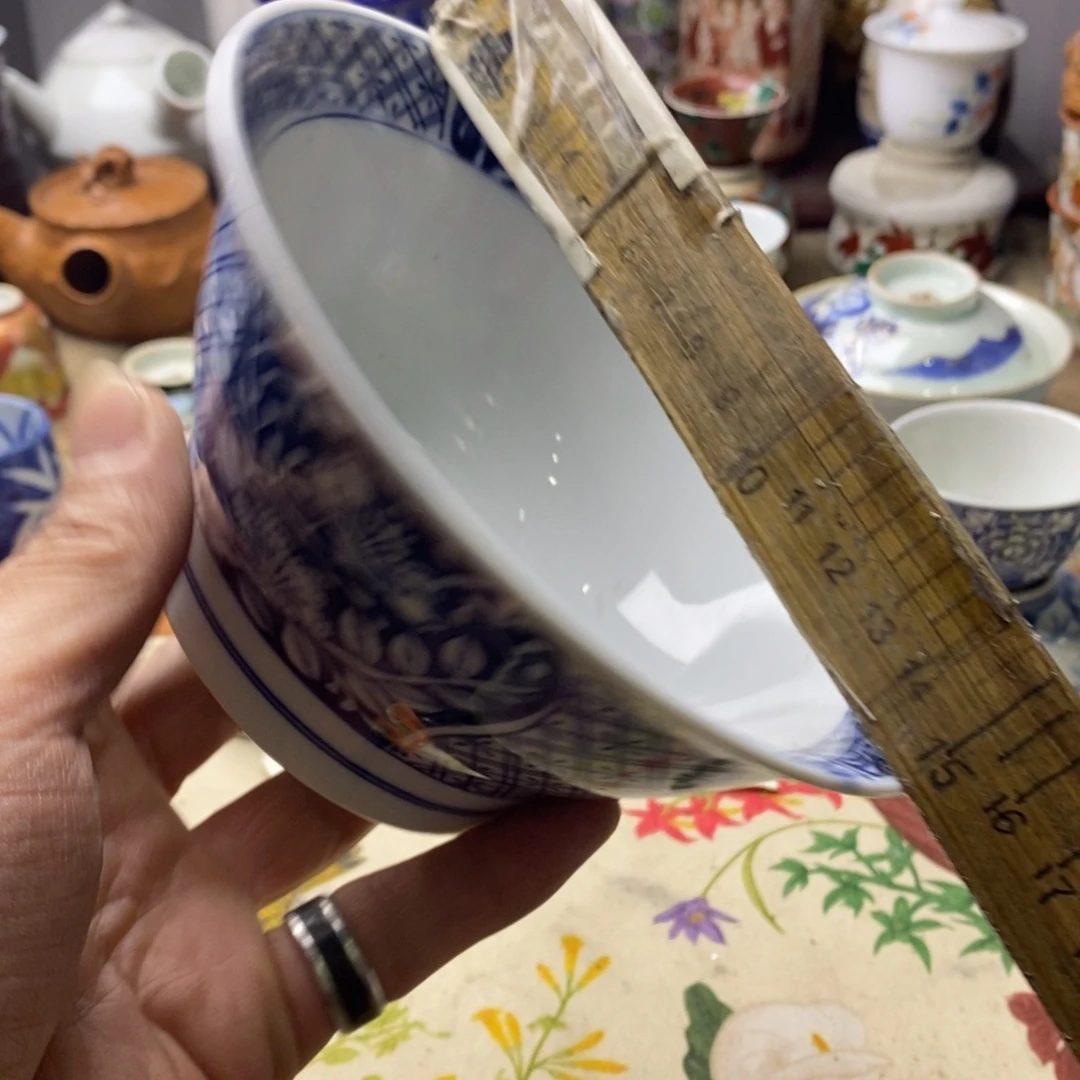 瓷片在干嘛的我也好担心他了