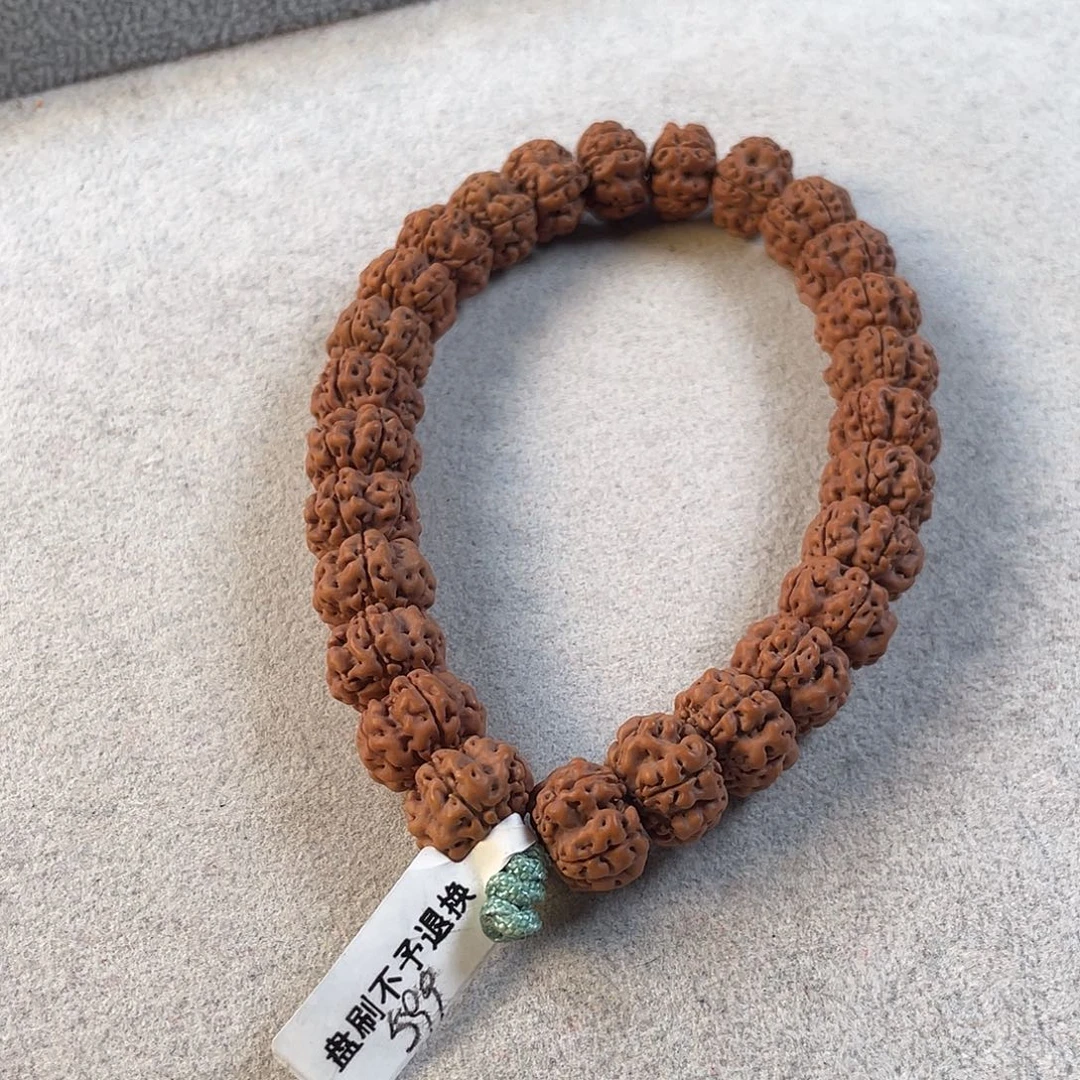 K***u吊坠金刚菩提平头梅花