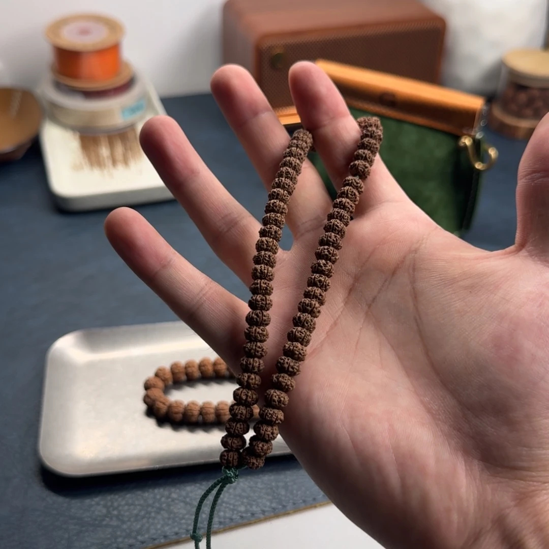 l***f金刚菩提手串凹底梅花六瓣