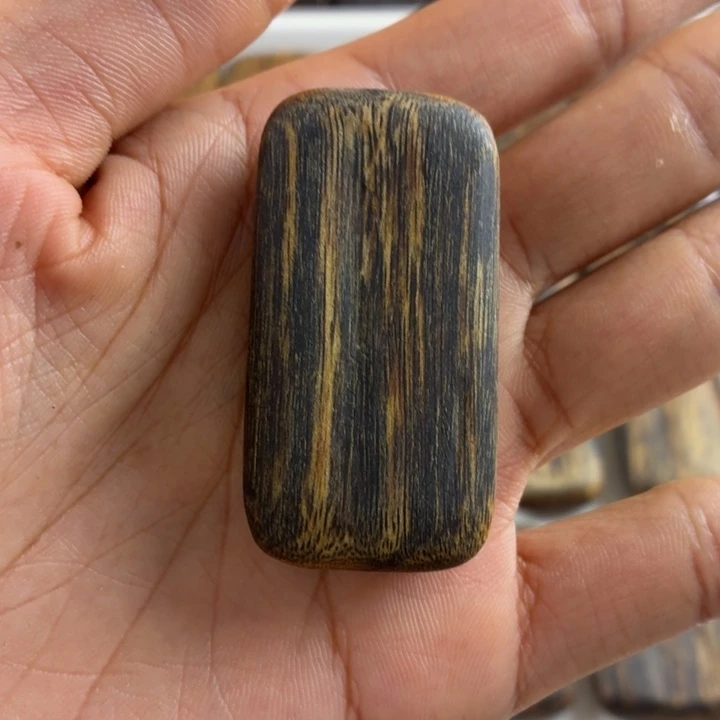 沉香沉香碎屑沉水浮无事牌福利价