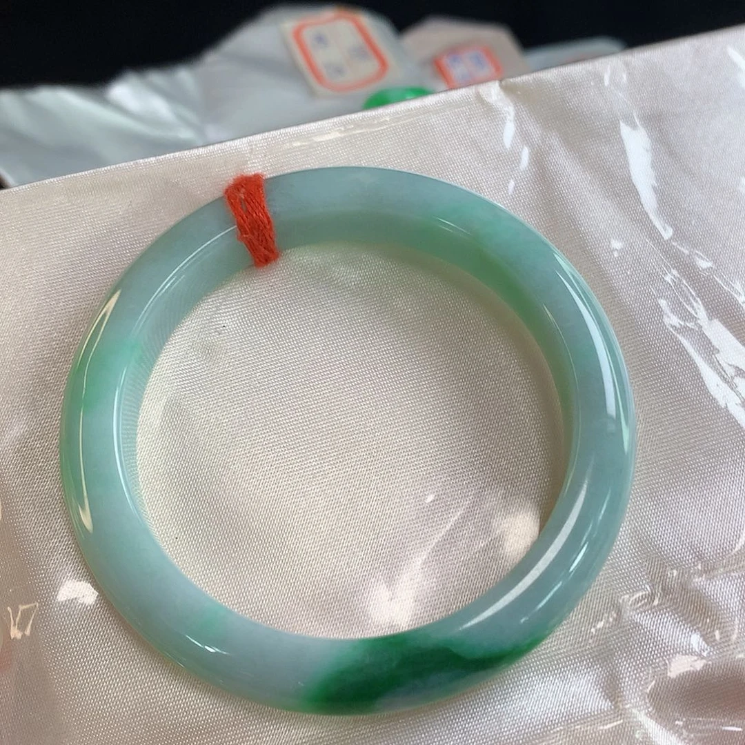 未镶嵌手镯翡翠059