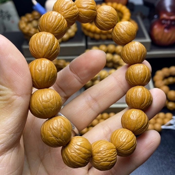 猴头核桃手串猴头