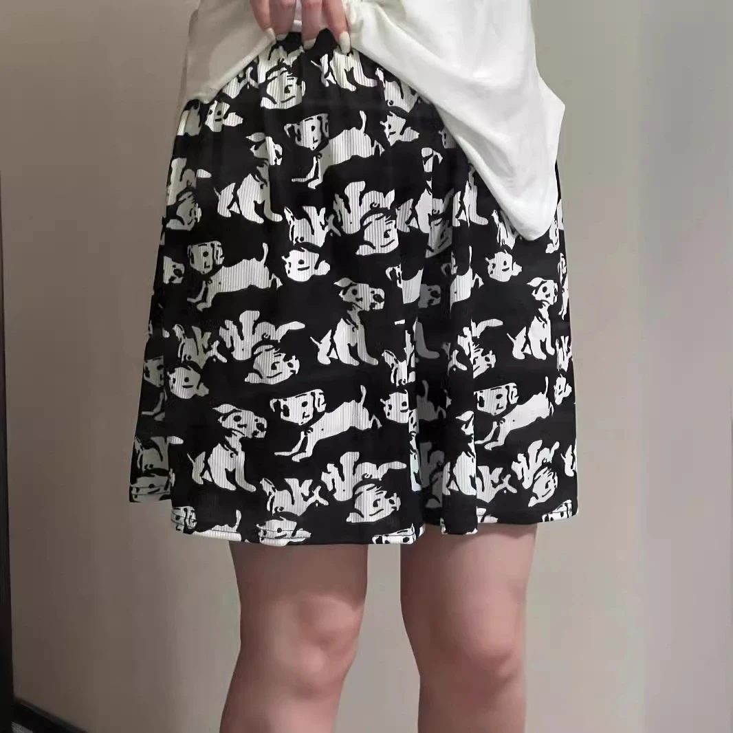 ins风新款冰丝螺纹女夏款卡通可爱小狗印花休闲居家五分裤