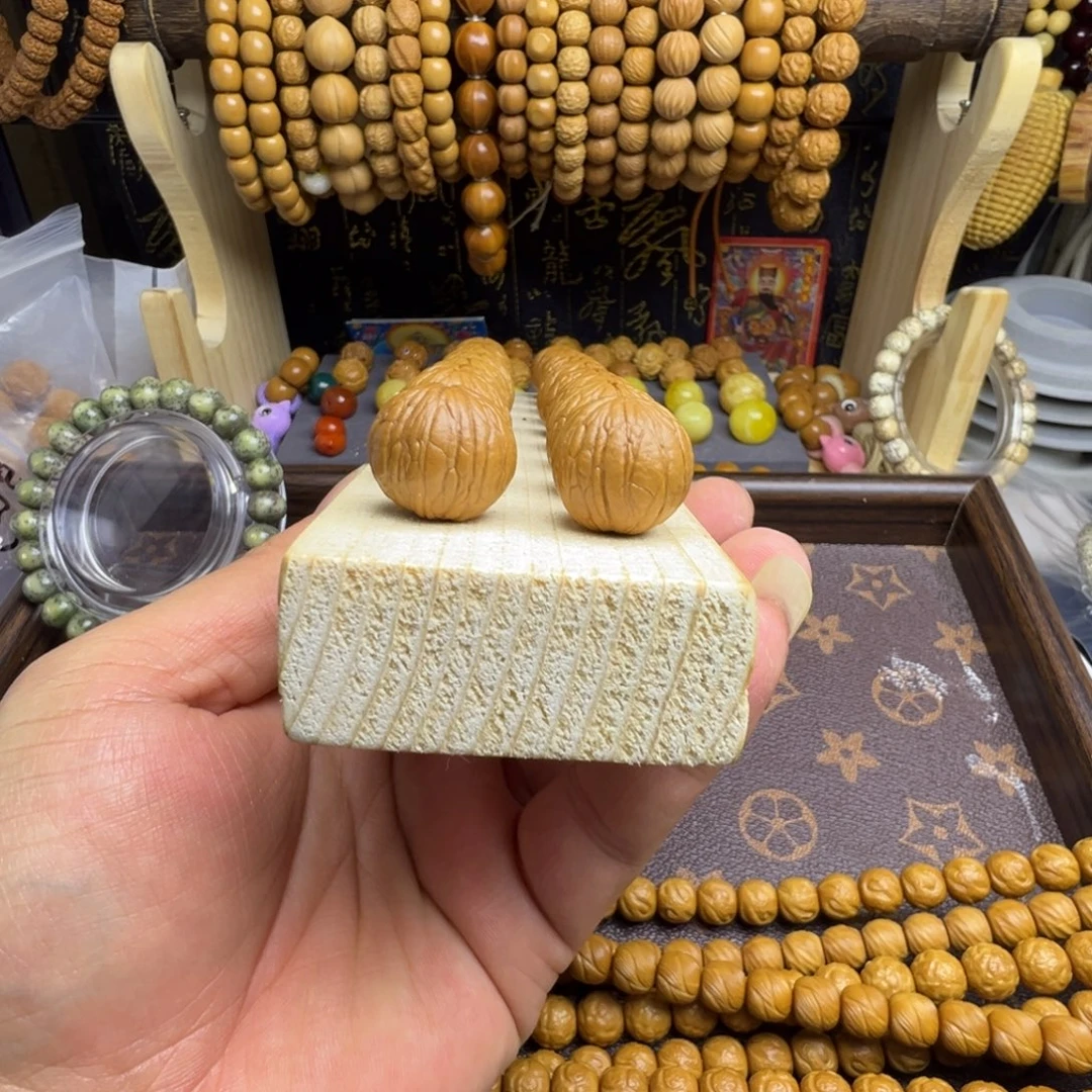 梵***音手串猴头核桃聚宝盆滴流圆